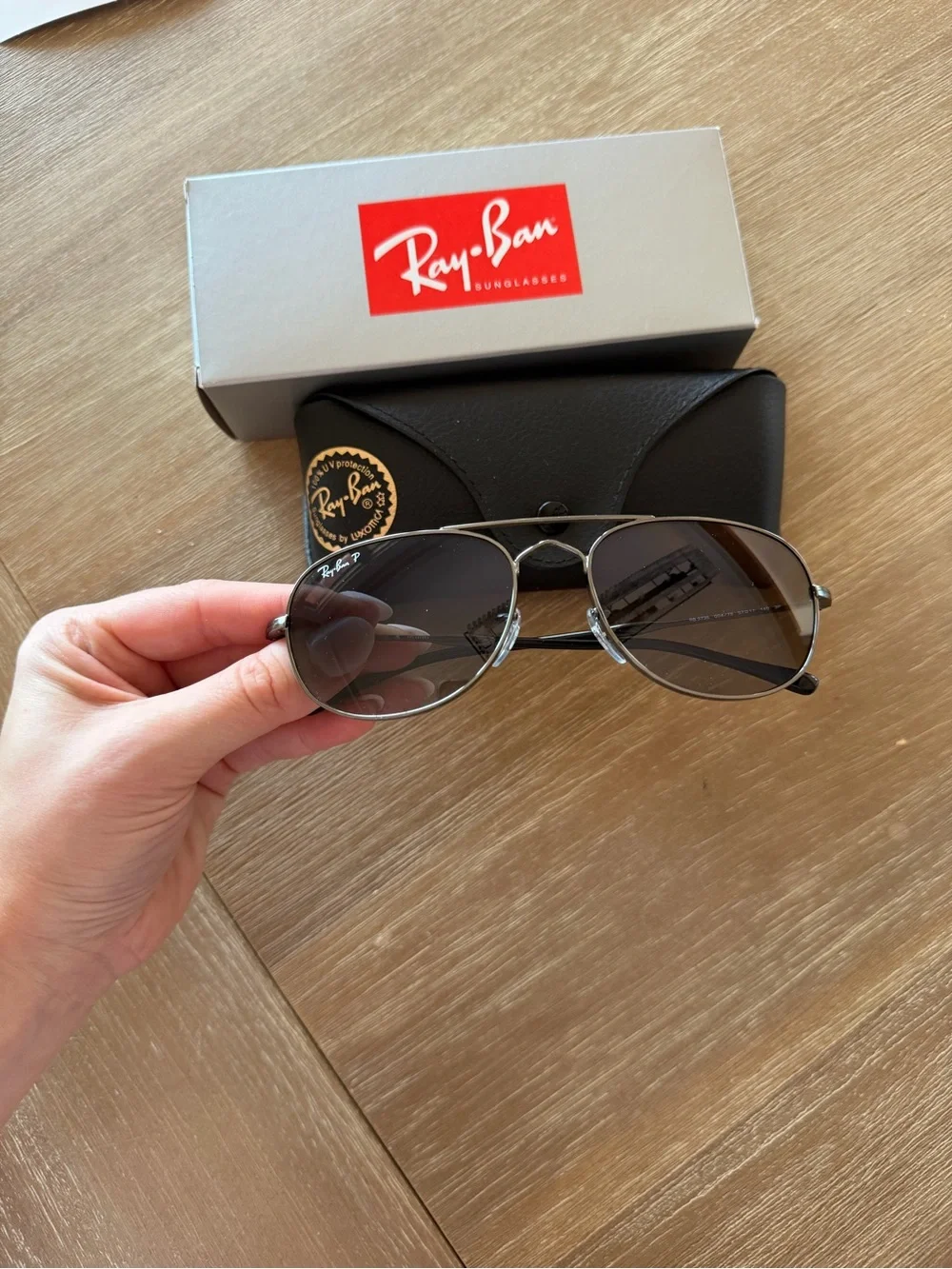 Ray-Ban Aviator Sunglasses RB3735